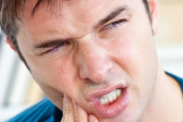 cách điều trị viêm chân răng có mủ