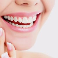 Làm gì để giảm đau nhức sau khi niềng răng?